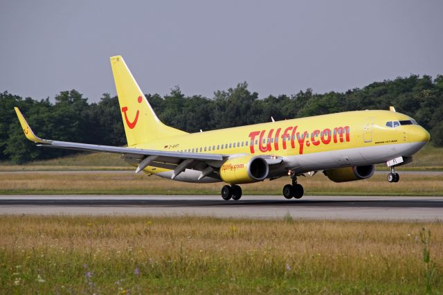 Boeing 737-800 (D-AHFI)
