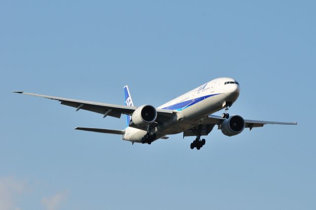 BOEING 777-300 (JA732A) - 2012/3/14