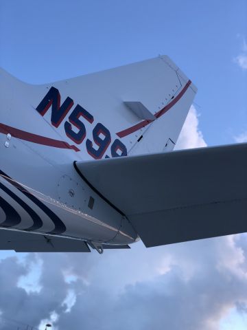 Piper Navajo (N59948)