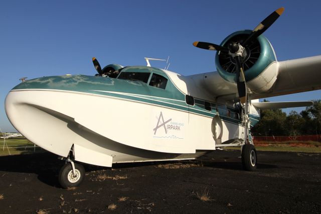 Grumman G-73 Mallard (VH-CQA)