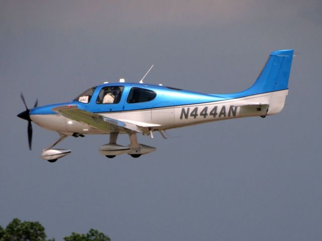 Cirrus SR22 Turbo (N444AN)