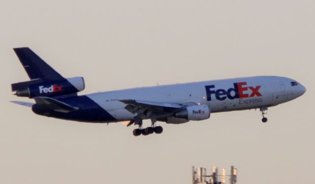 McDonnell Douglas DC-10 (N358FE)