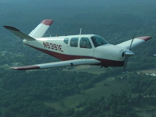 Beechcraft 35 Bonanza (N5391E)