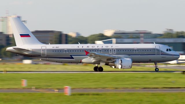 Airbus A320 (VP-BNT) - Aeroflot (Retro Livery)