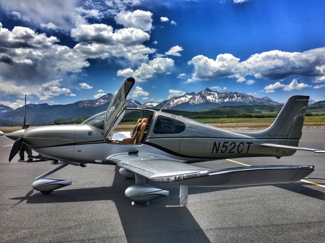 Cirrus SR-22 (N52CT) - Telluride, CO