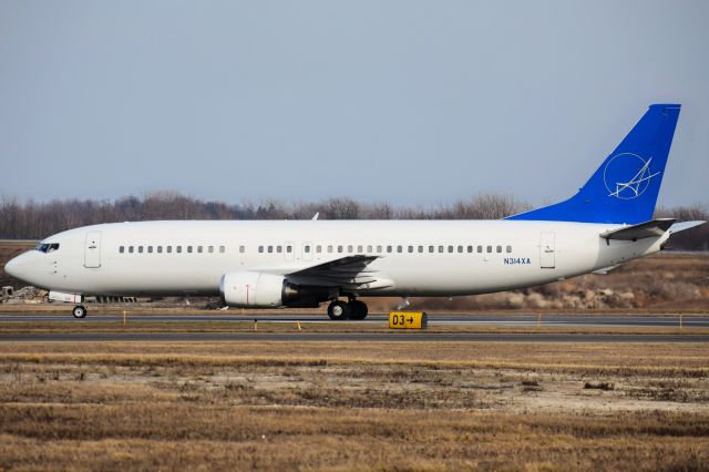 BOEING 737-400 (N314XA) - N314XA operating as SWQ3311 from Pittsburgh (KPIT) to Buffalo (KBUF) with the Pittsburgh Penguins onboard for their 2 game series against the Buffalo Sabres this weekend 