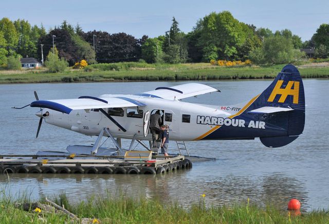 De Havilland Canada DHC-3 Otter (C-FITF)