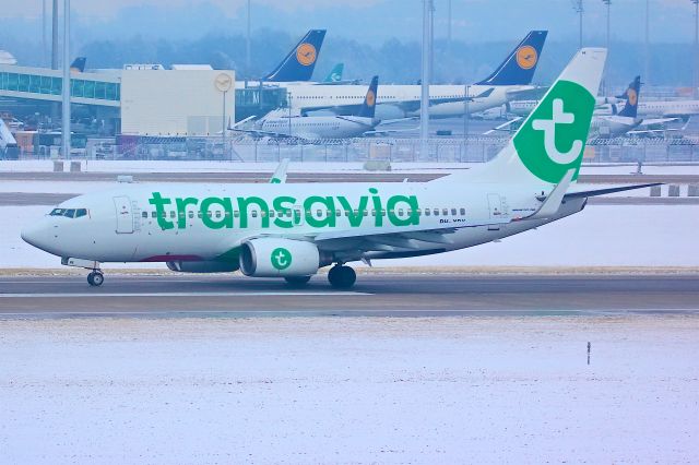 Boeing 737-700 (PH-XRX)