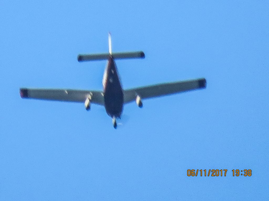 Piper Dakota / Pathfinder (N2888G)