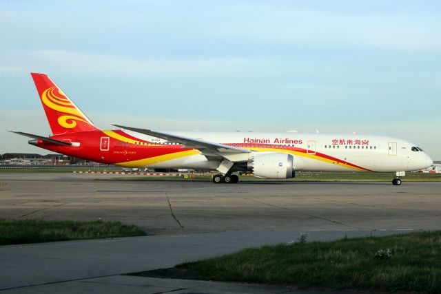 Boeing 787-9 Dreamliner (B-1133) - Taxiing to Stand 328 on 24-Oct-18 operating flight CHH421 from ZGHA.