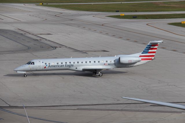 Embraer ERJ-145 (N652RS) - Flight 3833 from MIA (October 1st, 2017) 