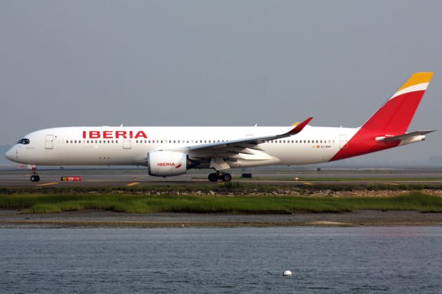 Airbus A350-900 (EC-NVR)