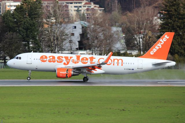 Airbus A320 (G-EZWN)