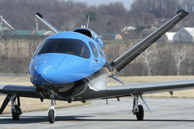 Cirrus Vision SF50 (N2GW) - March 11, 2022 - just arrived Frederick from Leesburg, VA