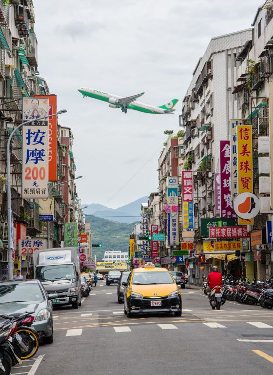 B-16336 — - Motive of old Kai Tak at Taipei SongShan airport, shot from 龍江路.