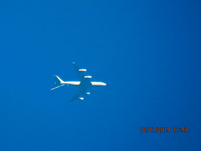 Boeing C-135FR Stratotanker (62-3526) - HUSKR15