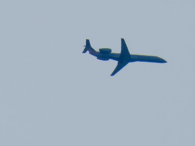 Embraer ERJ-145 (N674RJ)