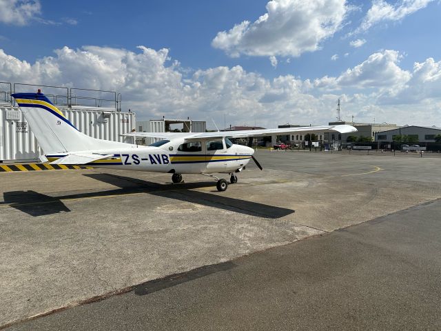 Cessna Centurion (ZS-AVB) - Refueling at Grand Central, South Africa. 04-MAR-2023