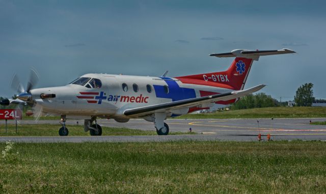 Pilatus PC-12 (C-GYBX)
