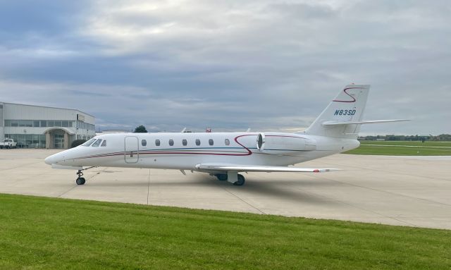 Cessna Citation Sovereign (N83SD) - N83SD, operating as “Lakefront 83”, after arriving from Kenosha, WI (KENW). After a quick turnaround this 2006 Cessna 680 Citation Sovereign departed for Pierre, SD (KPIR). 