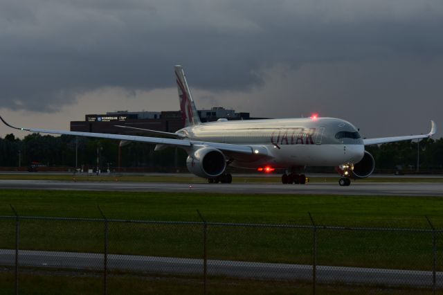 Airbus A350-900 (A7-ALW)