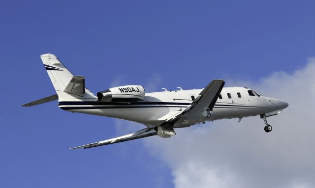 IAI Gulfstream G100 (N90AJ)