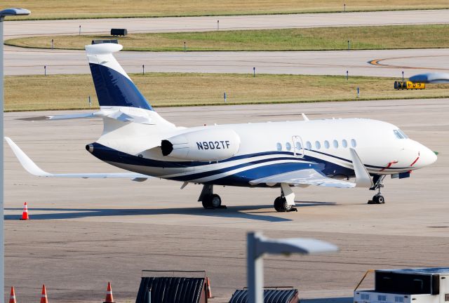 Dassault Falcon 2000 (N902TF)