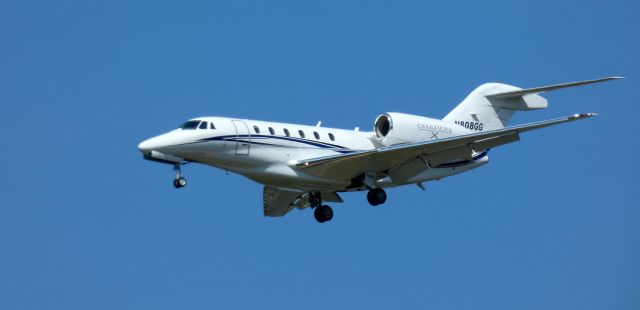 Cessna Citation X (N808GG) - About to touch down is this 1997 Cessna 750 Citation X in the Summer of 2024.