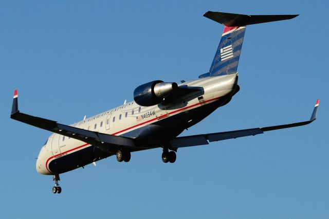 Canadair Regional Jet CRJ-200 (N403AW)