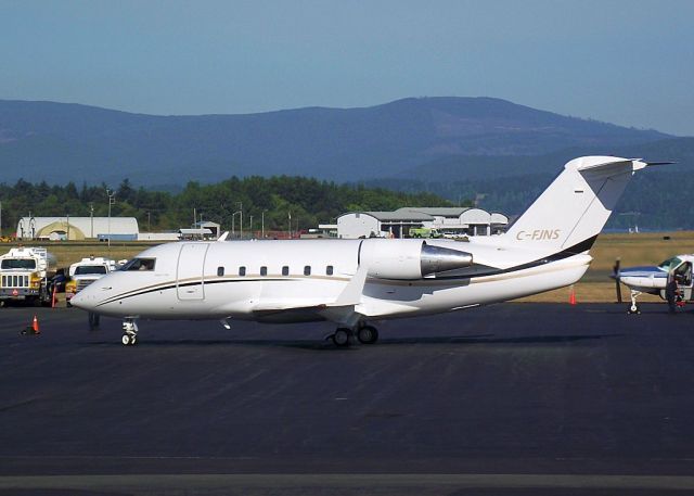 Canadair Challenger (C-FJNS)