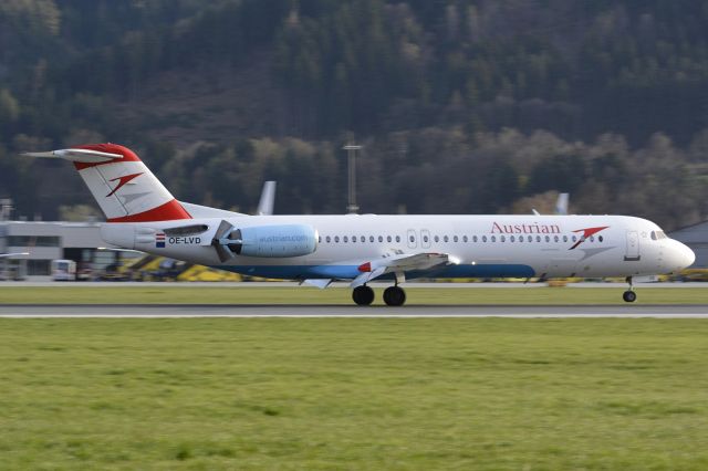 Fokker 100 (OE-LVD)