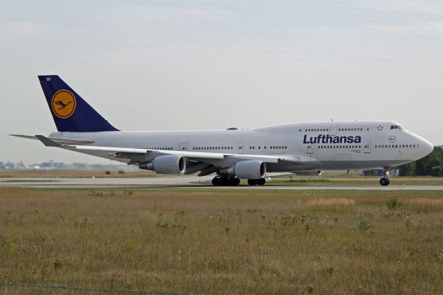 Boeing 747-400 (D-ABTF)