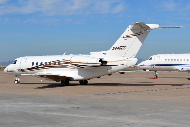 Hawker Beechcraft 4000 (TWY446)