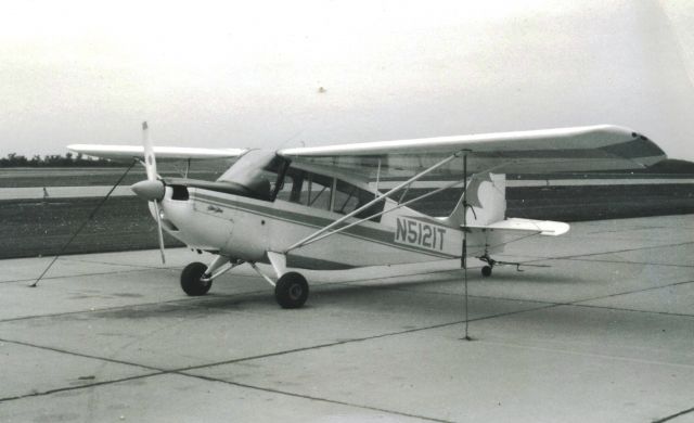 N5121T — - Picture from late 1960s at Greater Rockford Airport.  The aircraft belonged to the Eagle Flying Club.  A true joy to fly. 