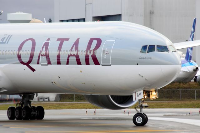 Boeing 777-200 (A7-BAW) - Qatar Airways A7-BAW departing Paine Field on a test flight January 25, 2013.