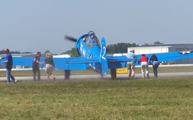 N72RR — - "Two of Hearts" getting some help from ground crew and friends as it taxis out to perform in 2006