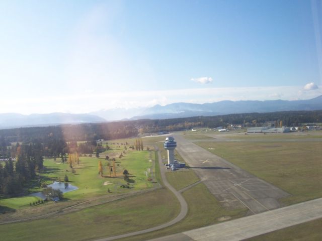 Boeing 737-700 (C-FWSK) - CFB Comox airial view of Tower  and Glacier Greens Golf