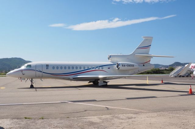 Dassault Falcon 7X (RA-09005) - 31 aout 2018