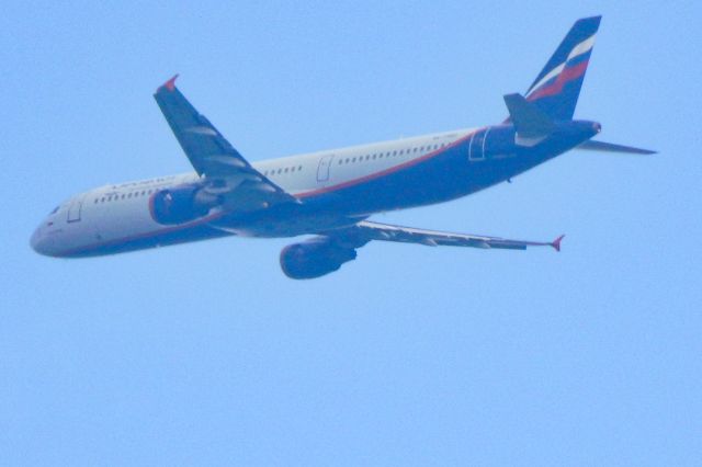 Airbus A321 (RA-73160)