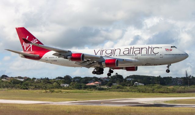 Boeing 747-400 (G-VROM)