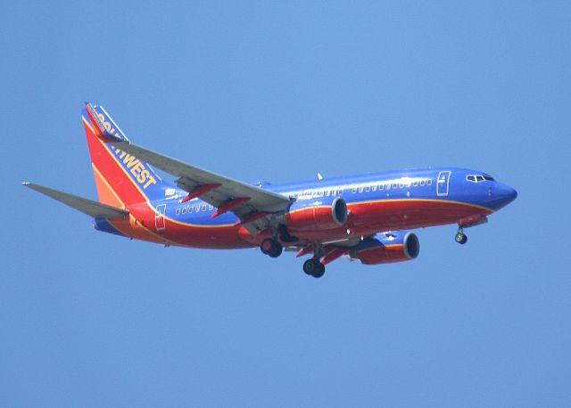 Boeing 737-700 (N231WN) - WN367 from Atlanta.