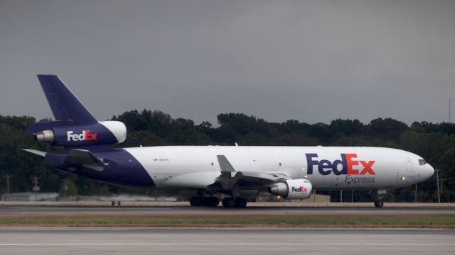 Boeing MD-11 (N621FE)