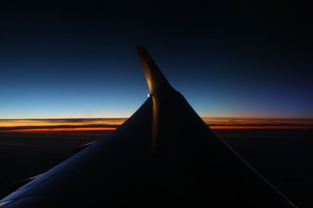 Boeing 737-800 — - First rays of the day at FL360