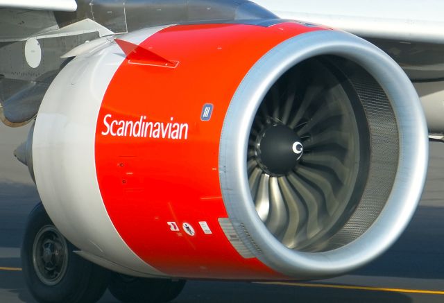 Airbus A320neo (SE-RON)