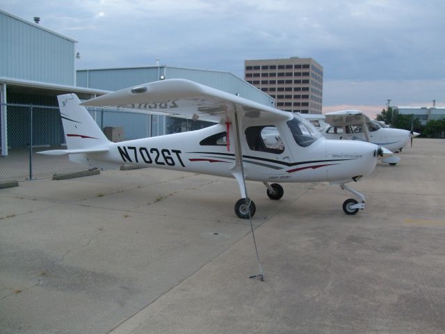 N7026T —