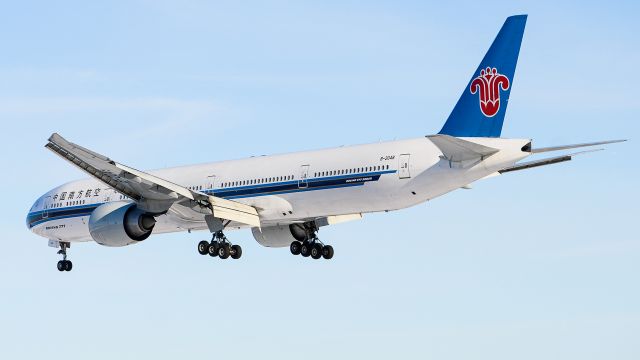 Boeing 777 (B-2048)