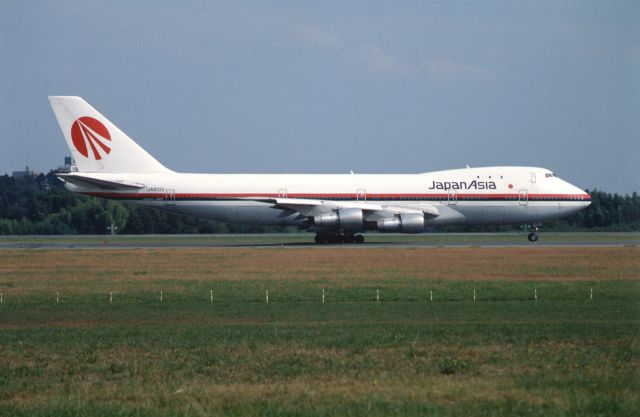 BOEING 747-100 (JA8103) - Departure at Narita Intl Airport Rwy16 on 1989/10/22