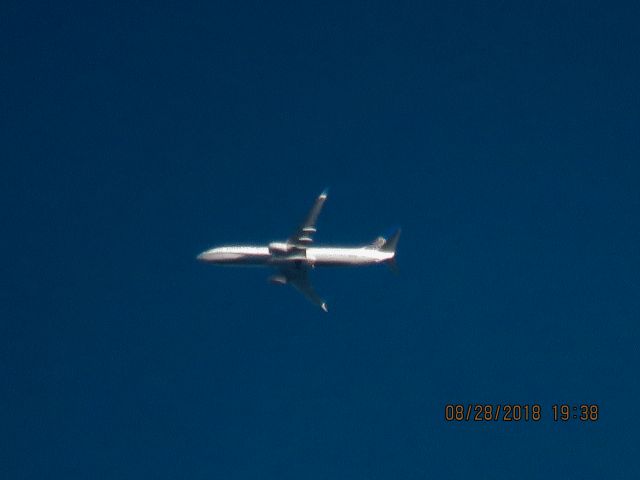 Boeing 737-900 (N77430)