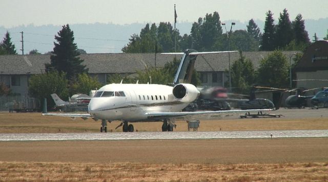 Canadair Challenger (N604KJ) - 2002 Bombardier CL-600-2B16