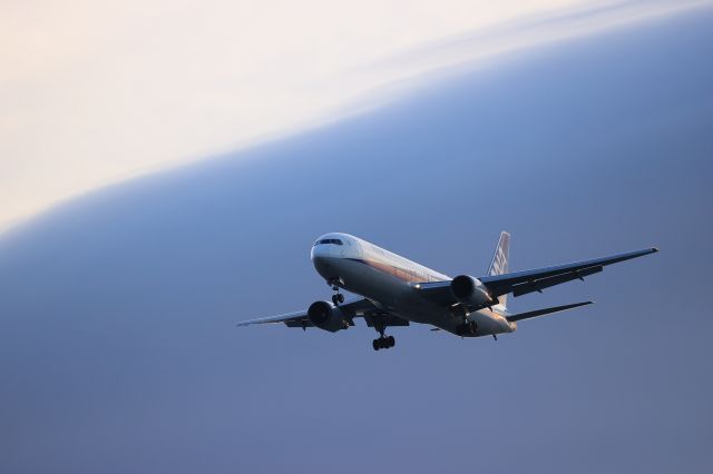 BOEING 767-300 (JA618A) - June 26, 2023:HND-HKD.